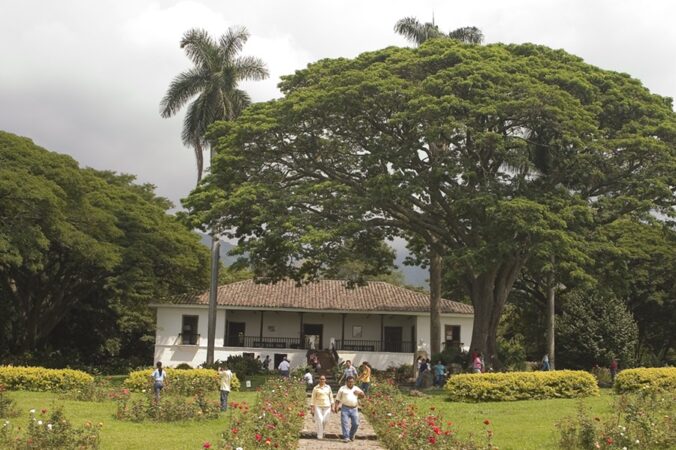 HACIENDA EL PARAISO