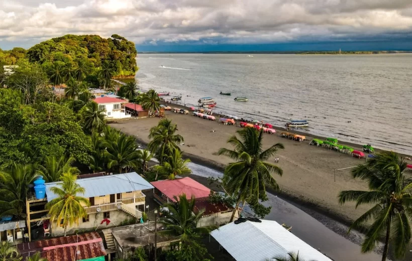 PASANOCHES - PLAYA PIANGUITA
