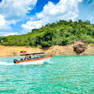 PASADIA - LAGO CALIMA